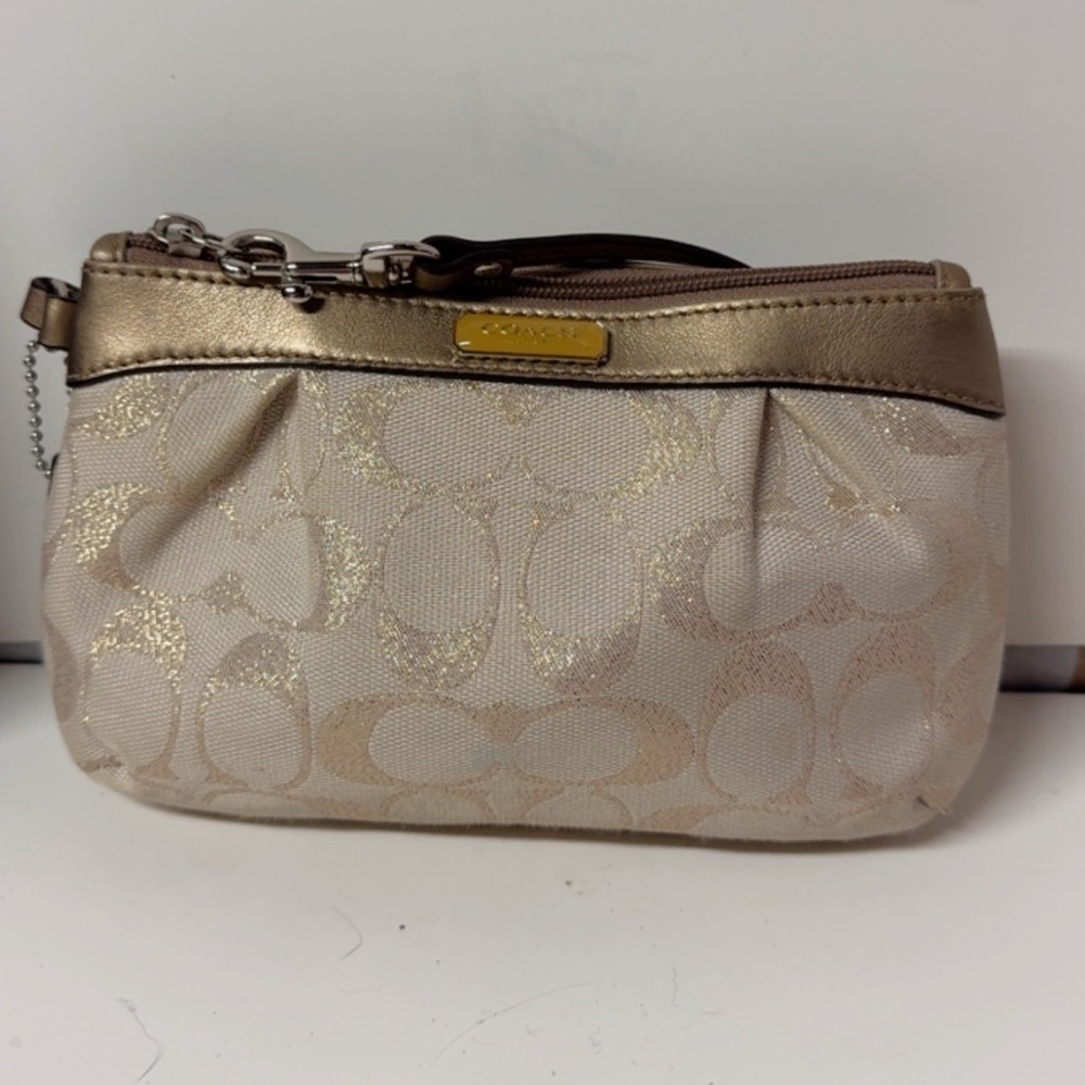COACH C”s SIGNATURE WRISTLET ELEGANT CREAM, BRONZE AND GOLD COLOR